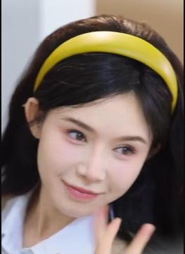 暗恋的小青梅她人美声甜 封面图